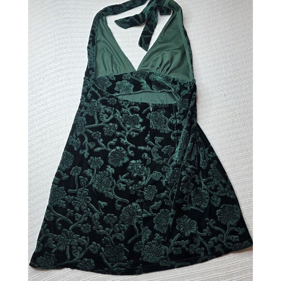 NWT Cider Size Large Dark Green Velvet Halter Mini Dress Floral Holiday Party - Picture 2 of 12